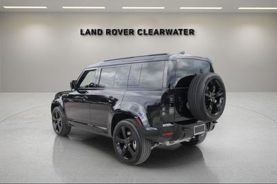 2026 Land Rover Defender 110 X-Dynamic SE