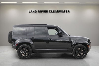 2026 Land Rover Defender 110 X-Dynamic SE