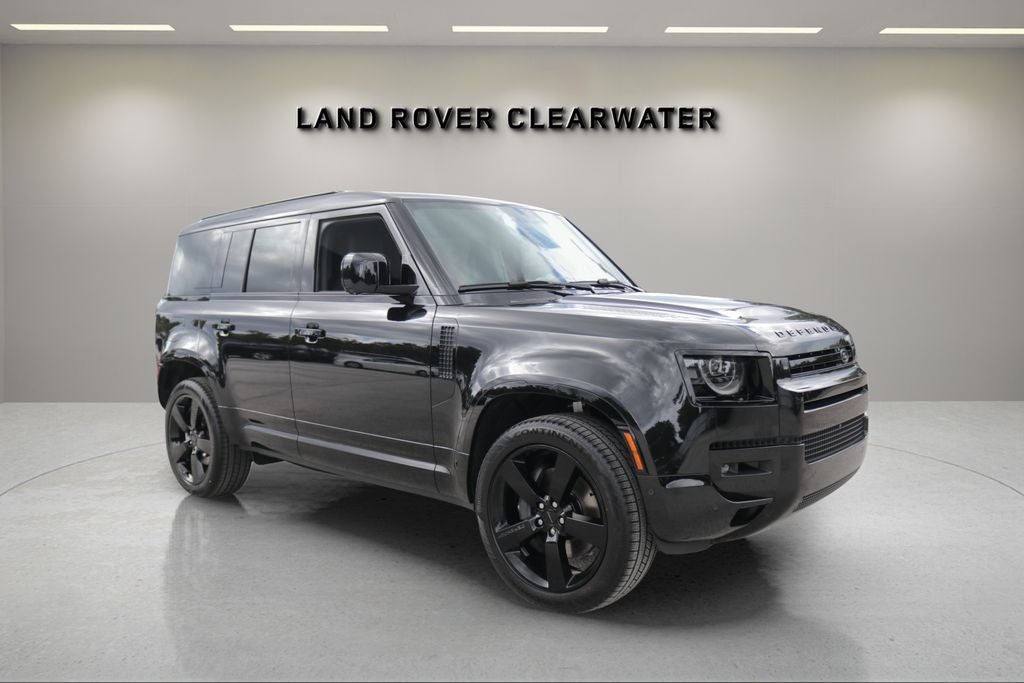 2026 Land Rover Defender 110 X-Dynamic SE