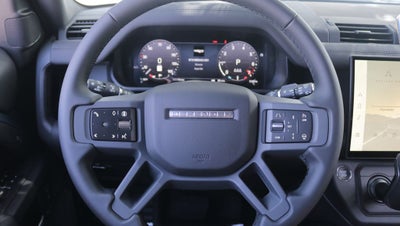 2026 Land Rover Defender 110 X-Dynamic SE