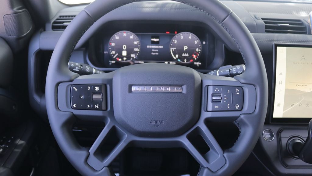 2026 Land Rover Defender 110 X-Dynamic SE