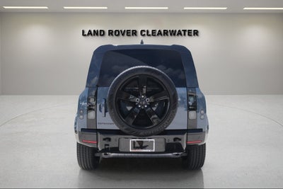 2026 Land Rover Defender 110 X-Dynamic SE