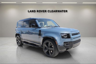 2026 Land Rover Defender 110 X-Dynamic SE