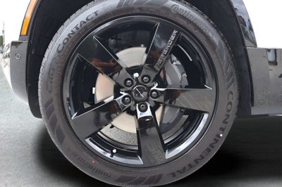 2026 Land Rover Defender 110 X-Dynamic SE