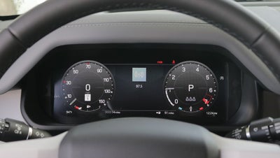 2026 Land Rover Defender 110 X-Dynamic SE