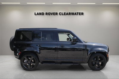 2026 Land Rover Defender 110 X-Dynamic SE