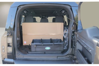 2026 Land Rover Defender 110 X-Dynamic SE