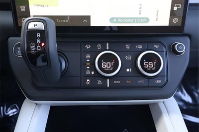 2026 Land Rover Defender 110 X-Dynamic SE