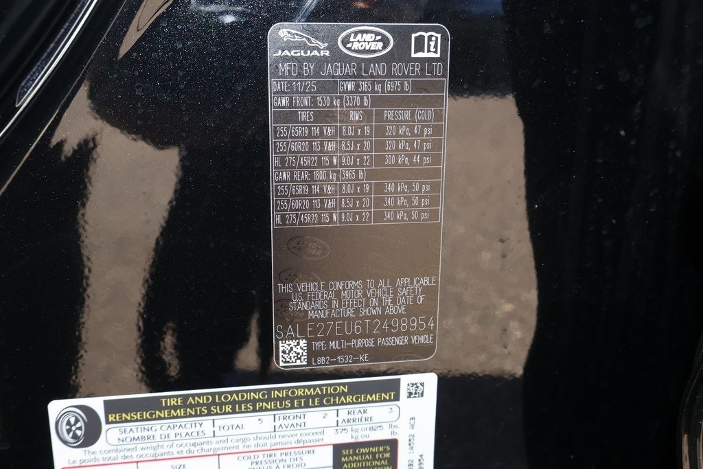 2026 Land Rover Defender 110 X-Dynamic SE