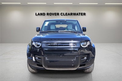 2026 Land Rover Defender 110 X-Dynamic SE