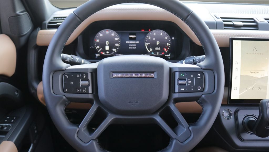 2026 Land Rover Defender 110 X-Dynamic SE