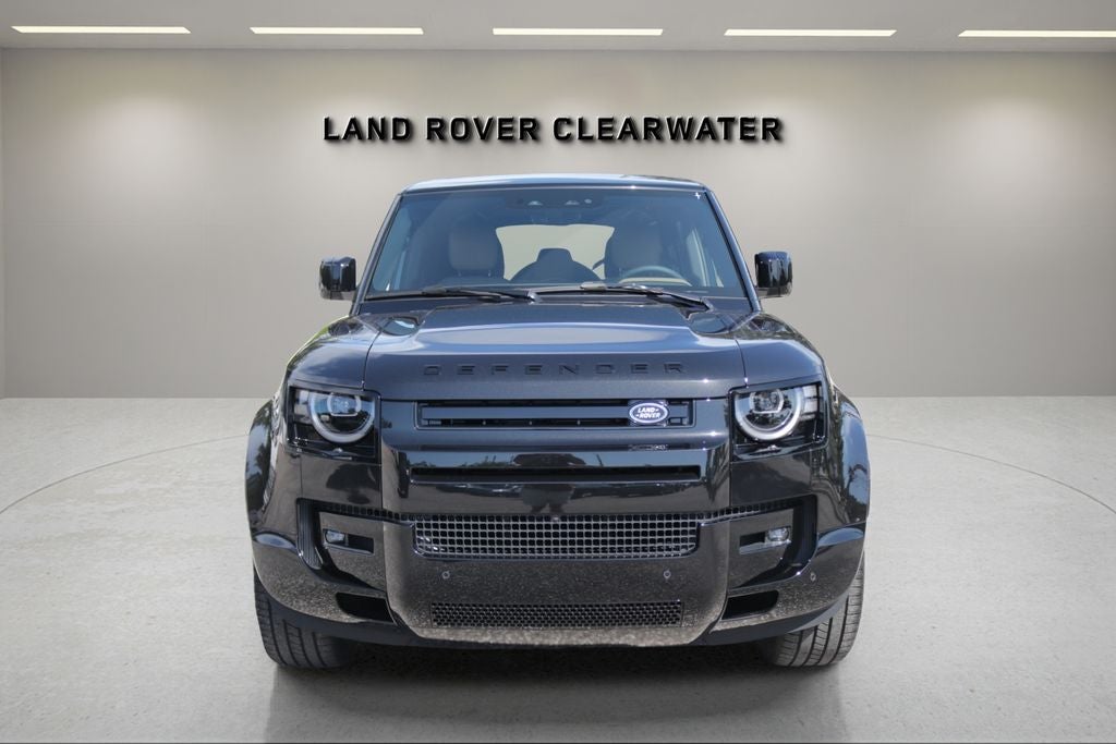 2026 Land Rover Defender 110 X-Dynamic SE