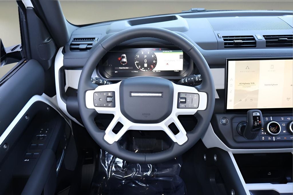 2026 Land Rover Defender 110 X-Dynamic SE