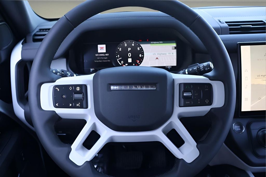 2026 Land Rover Defender 110 X-Dynamic SE