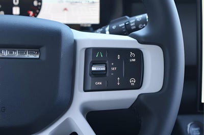 2026 Land Rover Defender 110 X-Dynamic SE