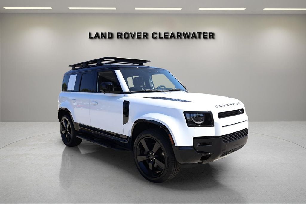 2026 Land Rover Defender 110 X-Dynamic SE