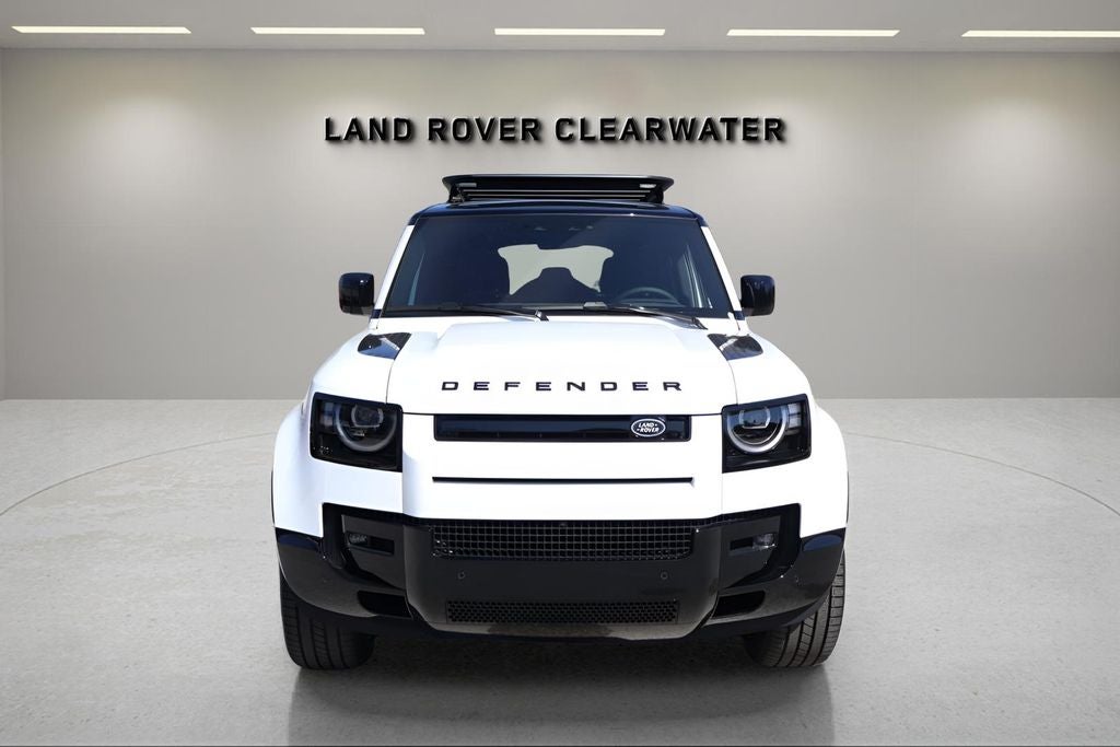 2026 Land Rover Defender 110 X-Dynamic SE