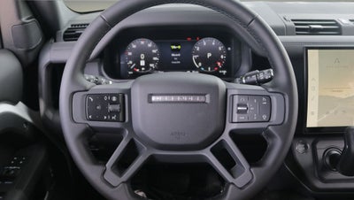 2026 Land Rover Defender 110 X-Dynamic SE