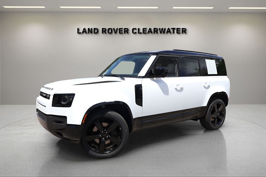 2026 Land Rover Defender 110 X-Dynamic SE