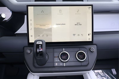 2026 Land Rover Defender 110 X-Dynamic SE