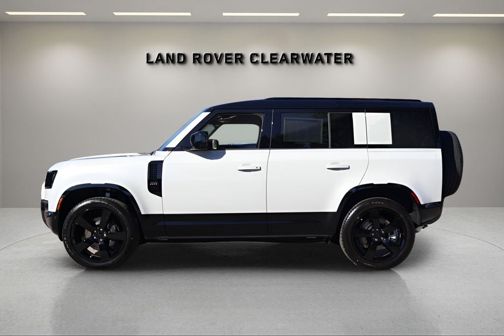 2026 Land Rover Defender 110 X-Dynamic SE