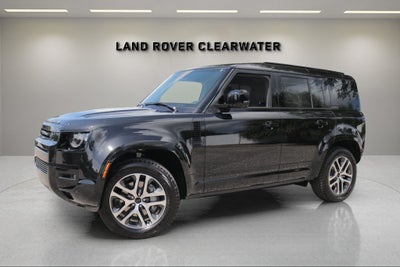 2026 Land Rover Defender 110 X-Dynamic SE