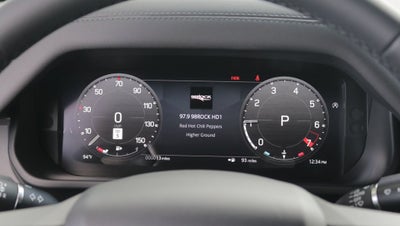 2026 Land Rover Defender 110 X-Dynamic SE