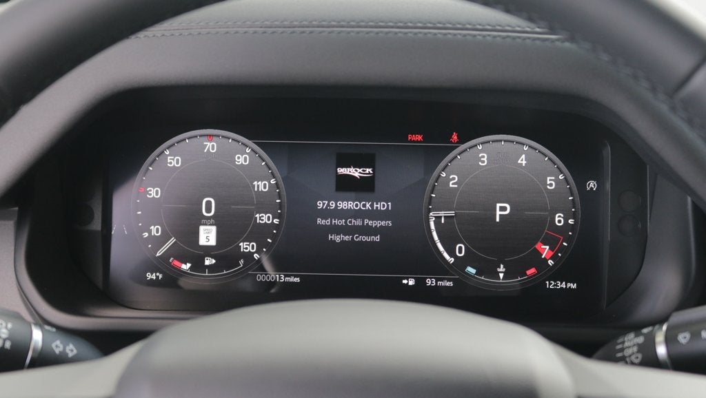 2026 Land Rover Defender 110 X-Dynamic SE