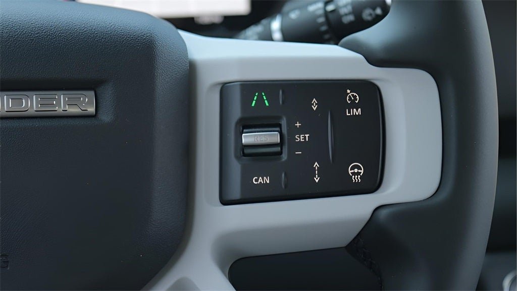 2026 Land Rover Defender 110 X-Dynamic SE