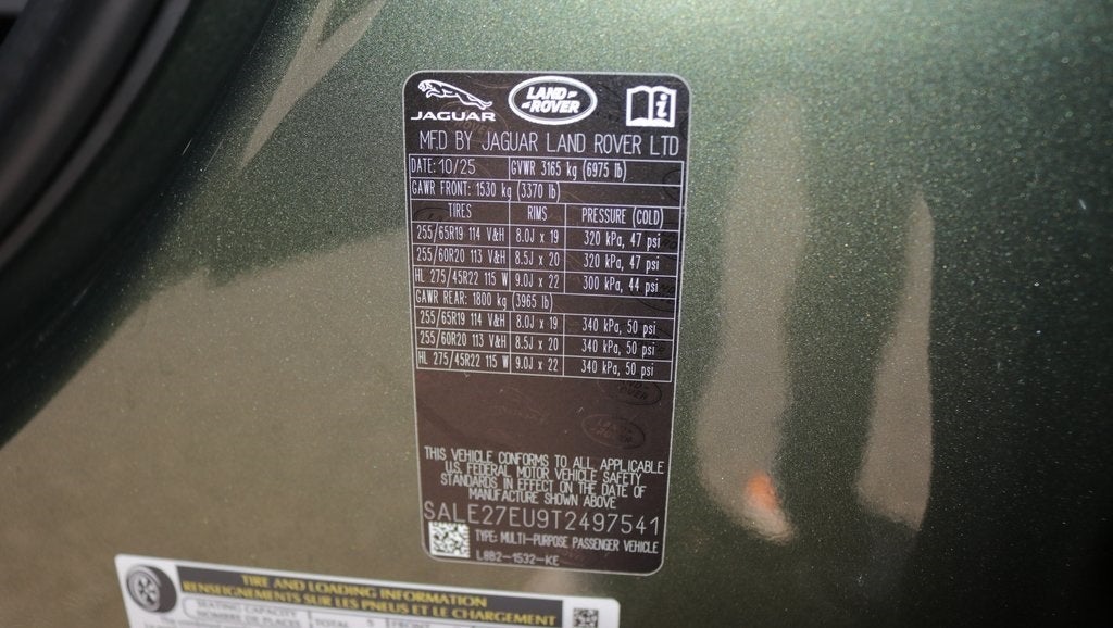 2026 Land Rover Defender 110 X-Dynamic SE