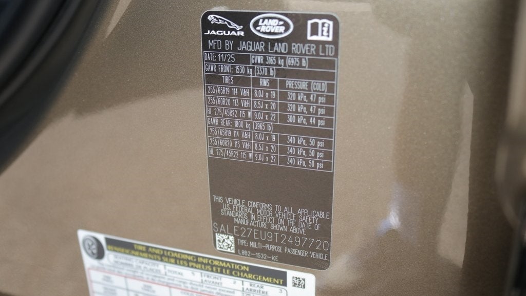 2026 Land Rover Defender 110 X-Dynamic SE