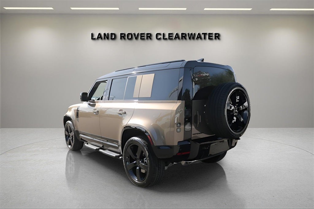 2026 Land Rover Defender 110 X-Dynamic SE