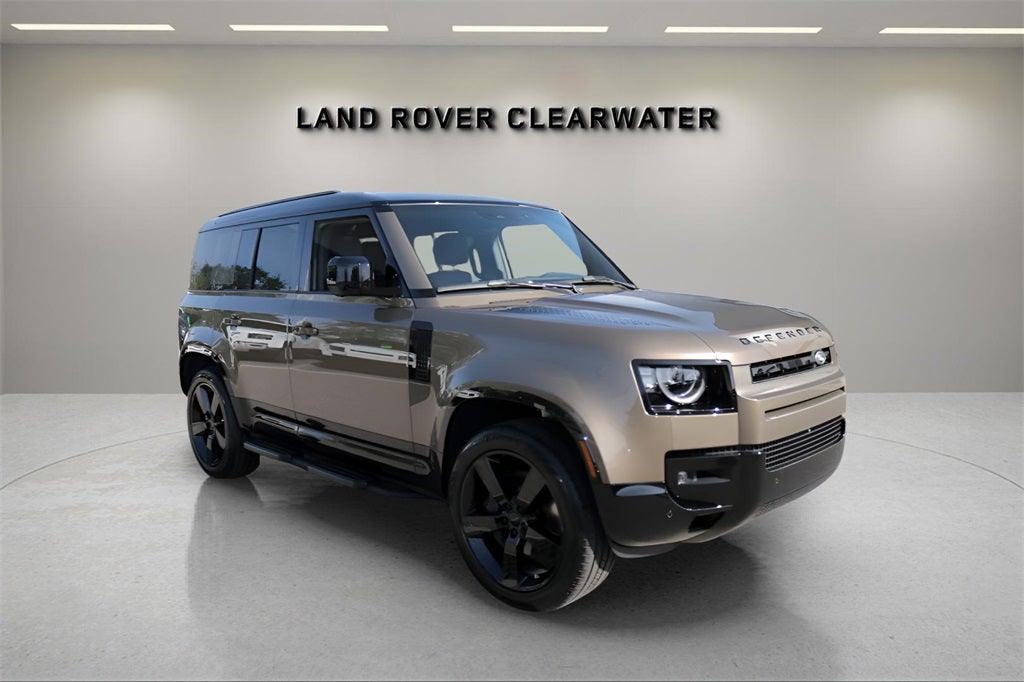 2026 Land Rover Defender 110 X-Dynamic SE