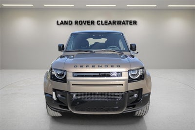 2026 Land Rover Defender 110 X-Dynamic SE