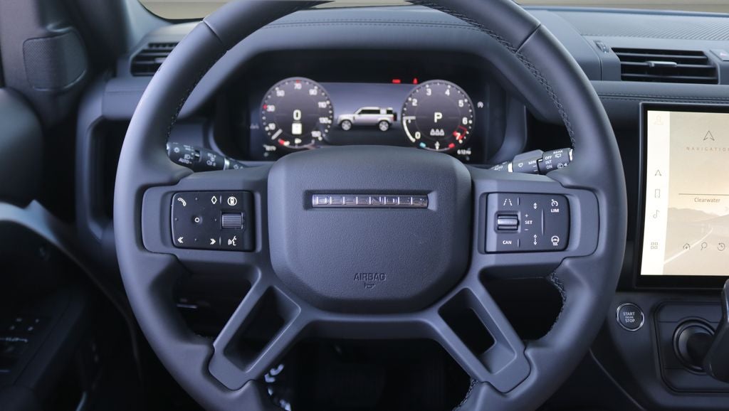 2026 Land Rover Defender 110 X-Dynamic SE