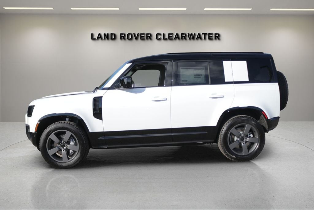 2026 Land Rover Defender 110 X-Dynamic SE