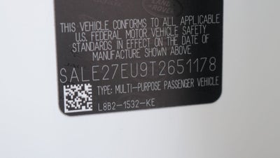 2026 Land Rover Defender 110 X-Dynamic SE
