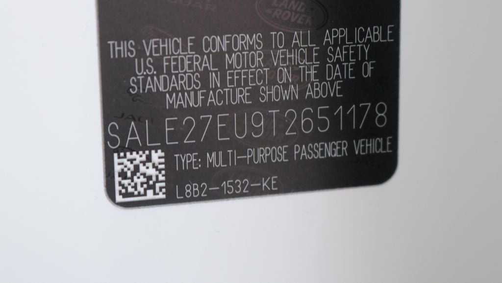 2026 Land Rover Defender 110 X-Dynamic SE
