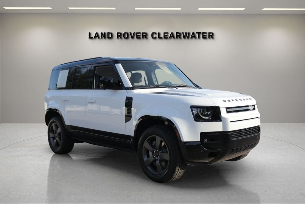 2026 Land Rover Defender 110 X-Dynamic SE