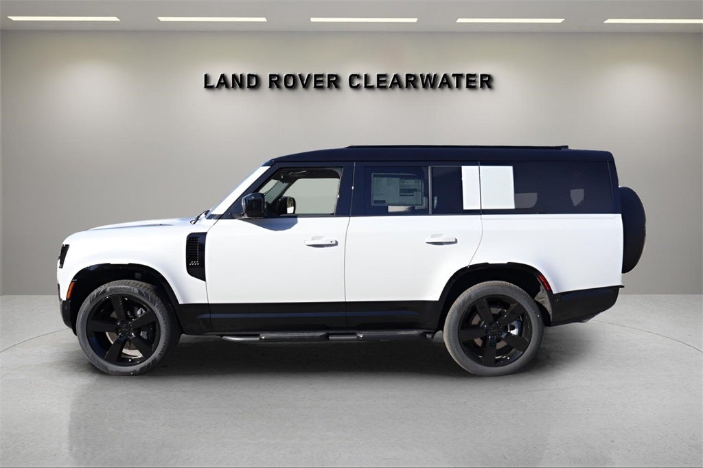 2026 Land Rover Defender 110 X-Dynamic SE