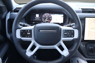 2026 Land Rover Defender 110 X-Dynamic SE