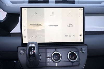 2026 Land Rover Defender 110 X-Dynamic SE