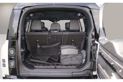 2026 Land Rover Defender 110 X-Dynamic SE