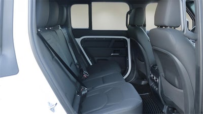 2026 Land Rover Defender 110 X-Dynamic SE