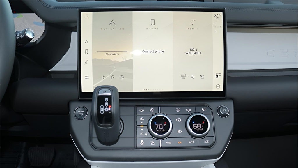 2026 Land Rover Defender 110 X-Dynamic SE