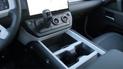 2026 Land Rover Defender 110 X-Dynamic SE