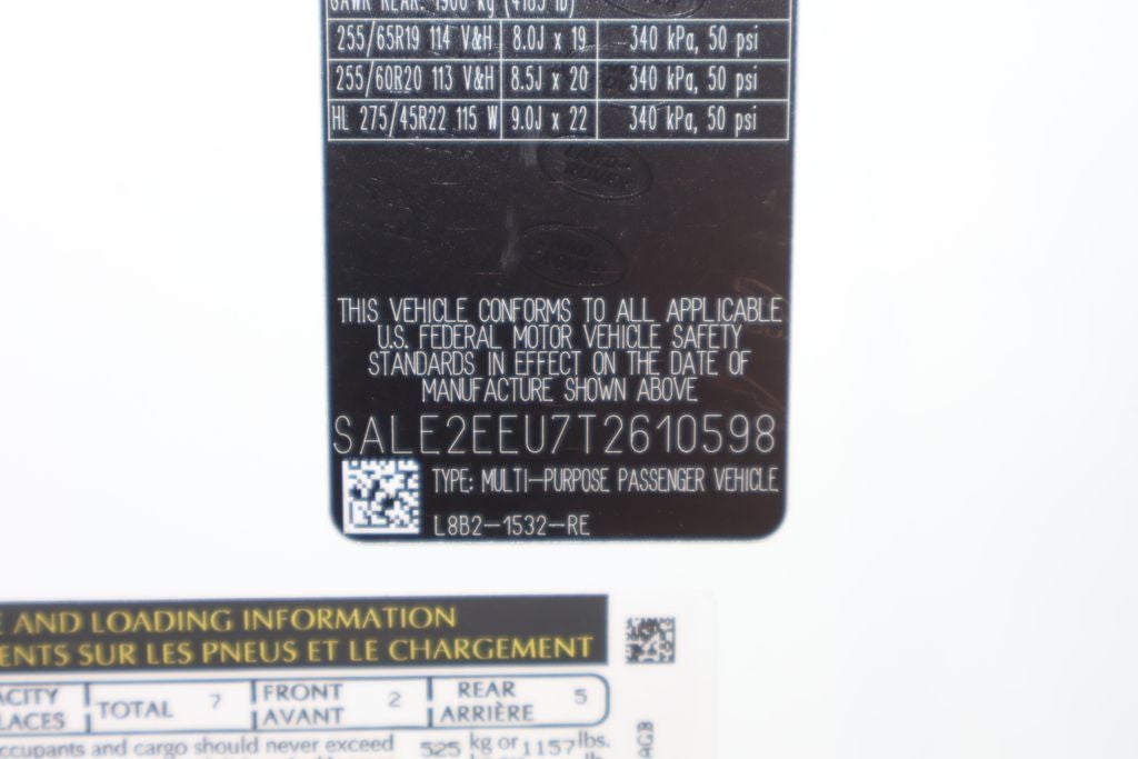 2026 Land Rover Defender 110 X-Dynamic SE
