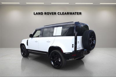2026 Land Rover Defender 110 X-Dynamic SE