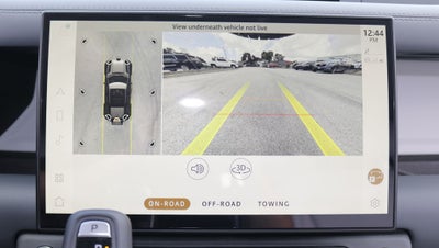 2026 Land Rover Defender 110 X-Dynamic SE