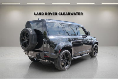 2026 Land Rover Defender 110 X-Dynamic SE